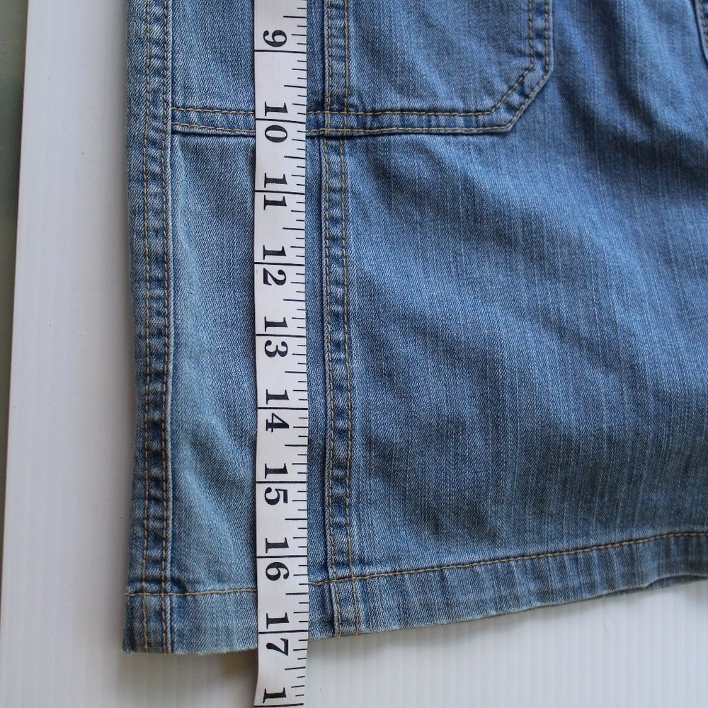 Croftt & Barrow Stretch Jean Skort Size 6 - Picture 5 of 8